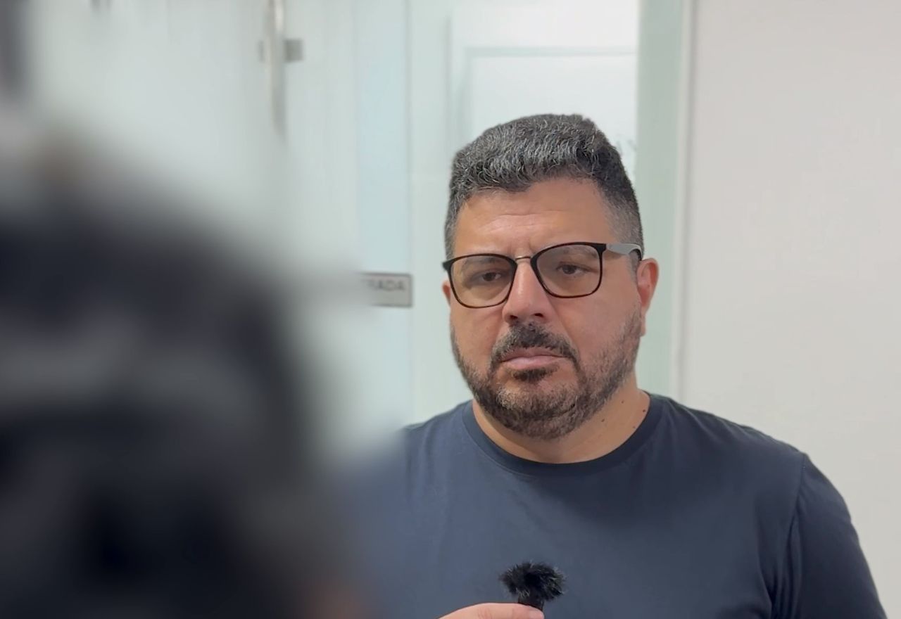 Repórter do SCC SBT entrevista pais da suposta vítima | Reprodução