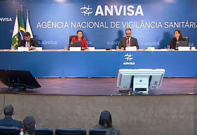 "Queremos que as vacinas sejam seguras e eficazes", diz gerente da Anvisa "Queremos que as vacinas sejam seguras e eficazes", diz gerente da Anvisa