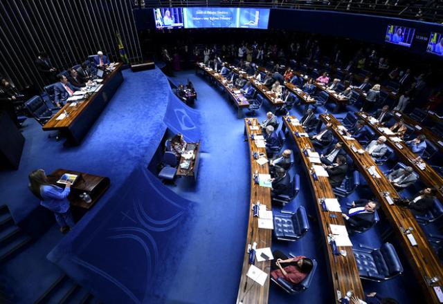 reunião Senado