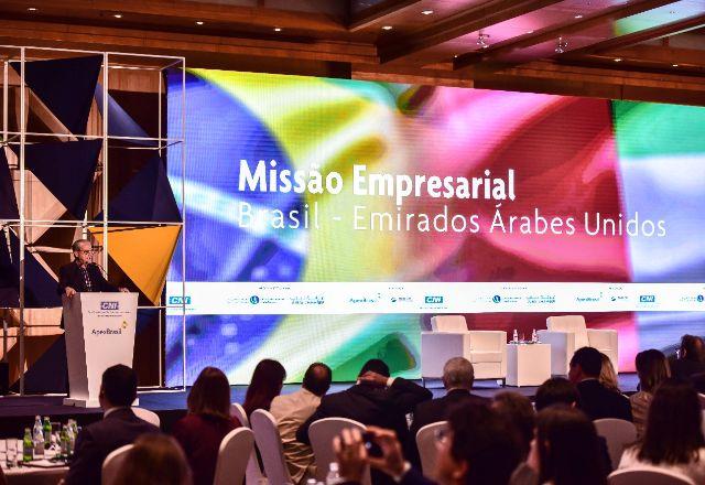 robson andrade da CNI no Forum Invest in Brazil em Dubai