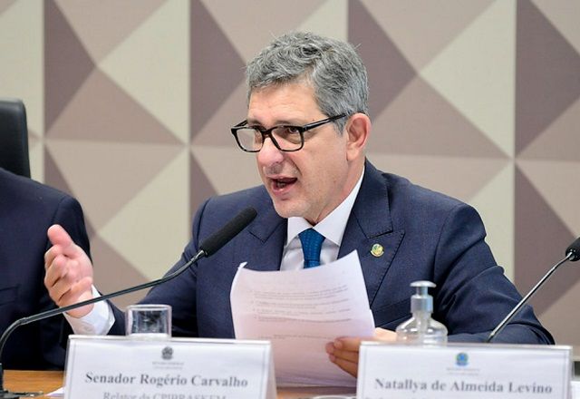 "Exploração do sal-gema no subsolo de Maceió extrapolou limites", diz relator da CPI da Braskem "Exploração do sal-gema no subsolo de Maceió extrapolou limites", diz relator da CPI da Braskem