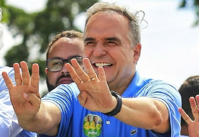 Sandro Mabel foi deputado estadual de Goiás, de 1991 a 1995, e deputado federal pelo estado de 1995 a 2015 | Reprodução/Instagram