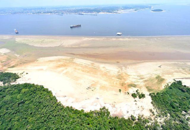 seca no rio negro