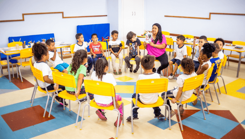 Conselho Nacional de Educação analisa criação de regras para uso de IA no ensino