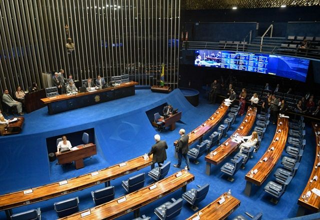 Senado adia votação de acordos internacionais