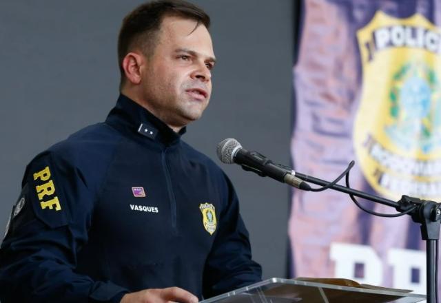CPMI abre depoimentos com ex-chefe da PRF de Bolsonaro CPMI abre depoimentos com ex-chefe da PRF de Bolsonaro