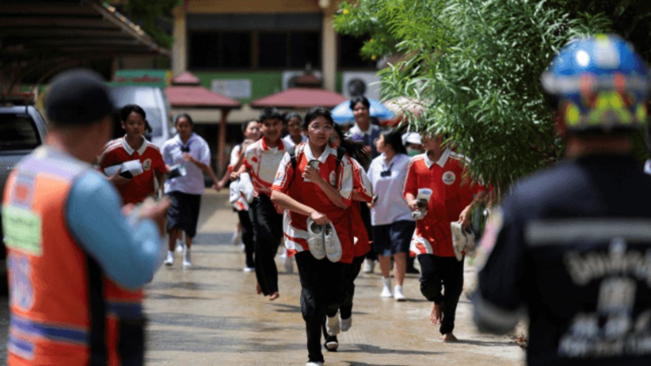 Sobe para 9 número de mortos em ataque a escola na Tailândia