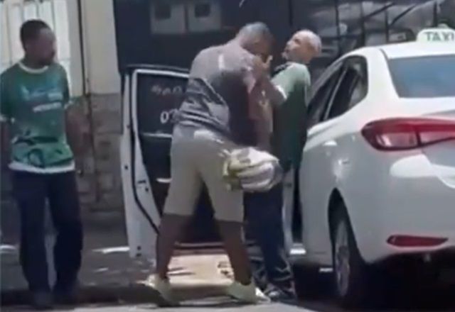 Homem é agredido com cabeçada durante briga de trânsito em BH