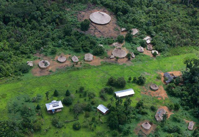 PF envia agentes para investigar morte de três yanomami por garimpeiros PF envia agentes para investigar morte de três yanomami por garimpeiros