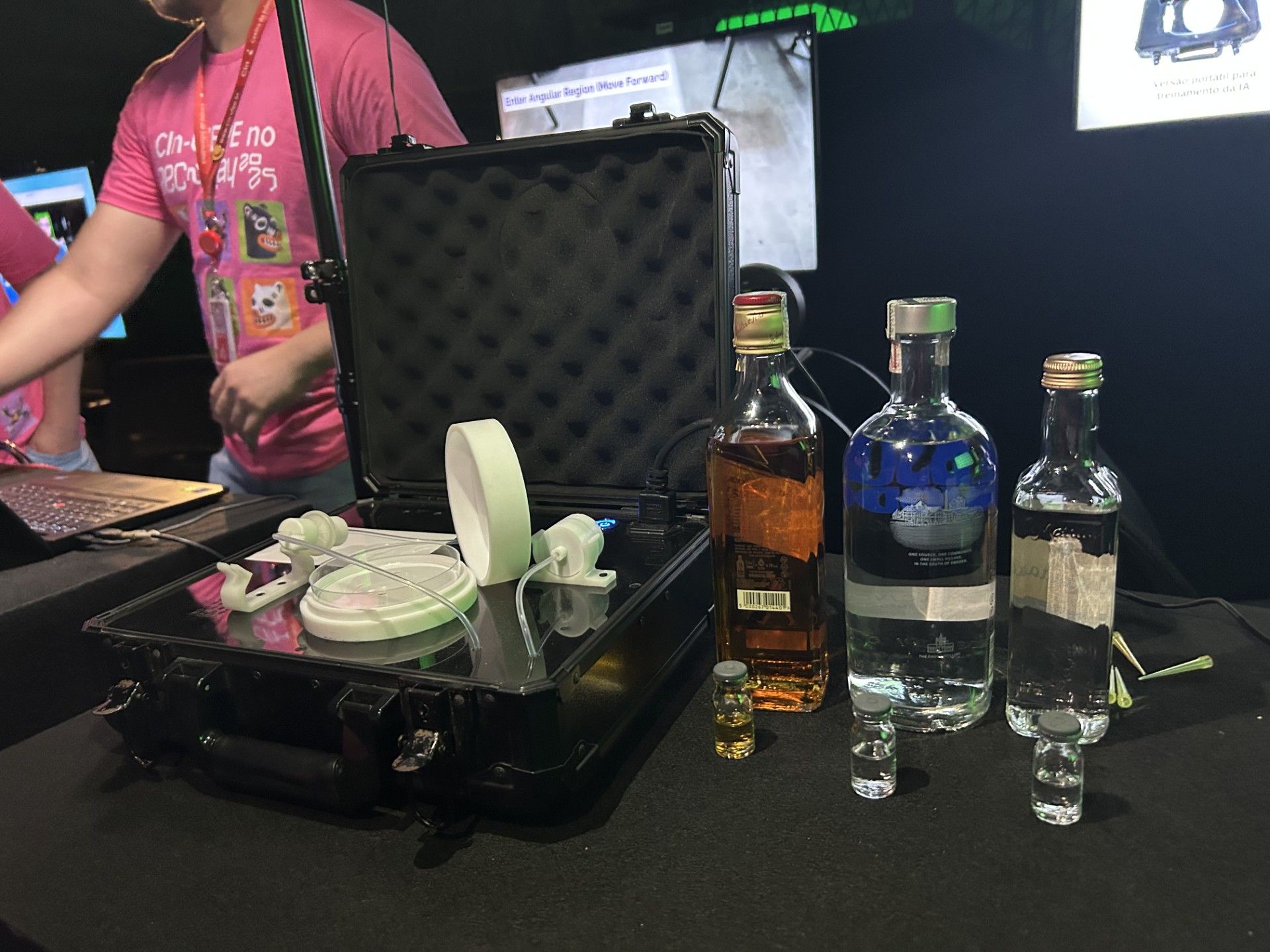 Nariz eletrônico inteligente é capaz de identificar presença de metanol em bebidas. | Divulagação/UFPE