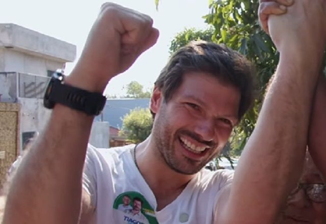 O prefeito eleito é advogado e tem 38 anos | Reprodução/Instagram