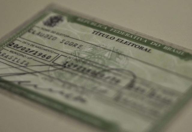 Puxado por jovens, Brasil ultrapassa 156 milhões de eleitores e bate recorde Puxado por jovens, Brasil ultrapassa 156 milhões de eleitores e bate recorde
