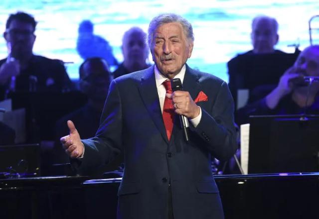 Morre Tony Bennett, lenda do jazz americano, aos 96 anos Morre Tony Bennett, lenda do jazz americano, aos 96 anos