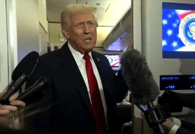Trump ameaça Irã e cita prática usada no Caribe | Reprodução/Reuters