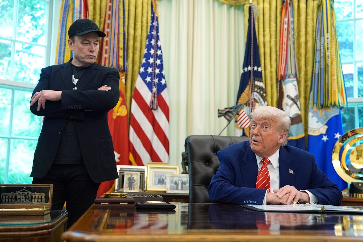 Trump diz que Musk "terá que arcar com as consequências" se apoiar democratas nas eleições Trump diz que Musk "terá que arcar com as consequências" se apoiar democratas nas eleições