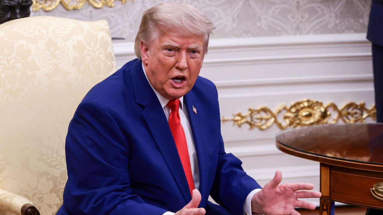 Imagem da notícia: Trump ameaça atacar Montanha Pickaxe no Irã "muito em breve" Imagem da notícia: Trump ameaça atacar Montanha Pickaxe no Irã "muito em breve"