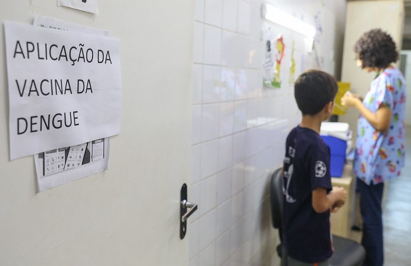 Vacinação contra dengue avança e 15,6 mil crianças são imunizadas no DF 