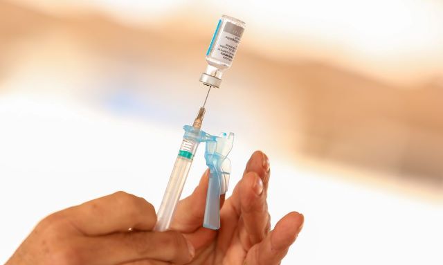 Uso emergencial de vacinas contra mpox é renovado pela Anvisa 