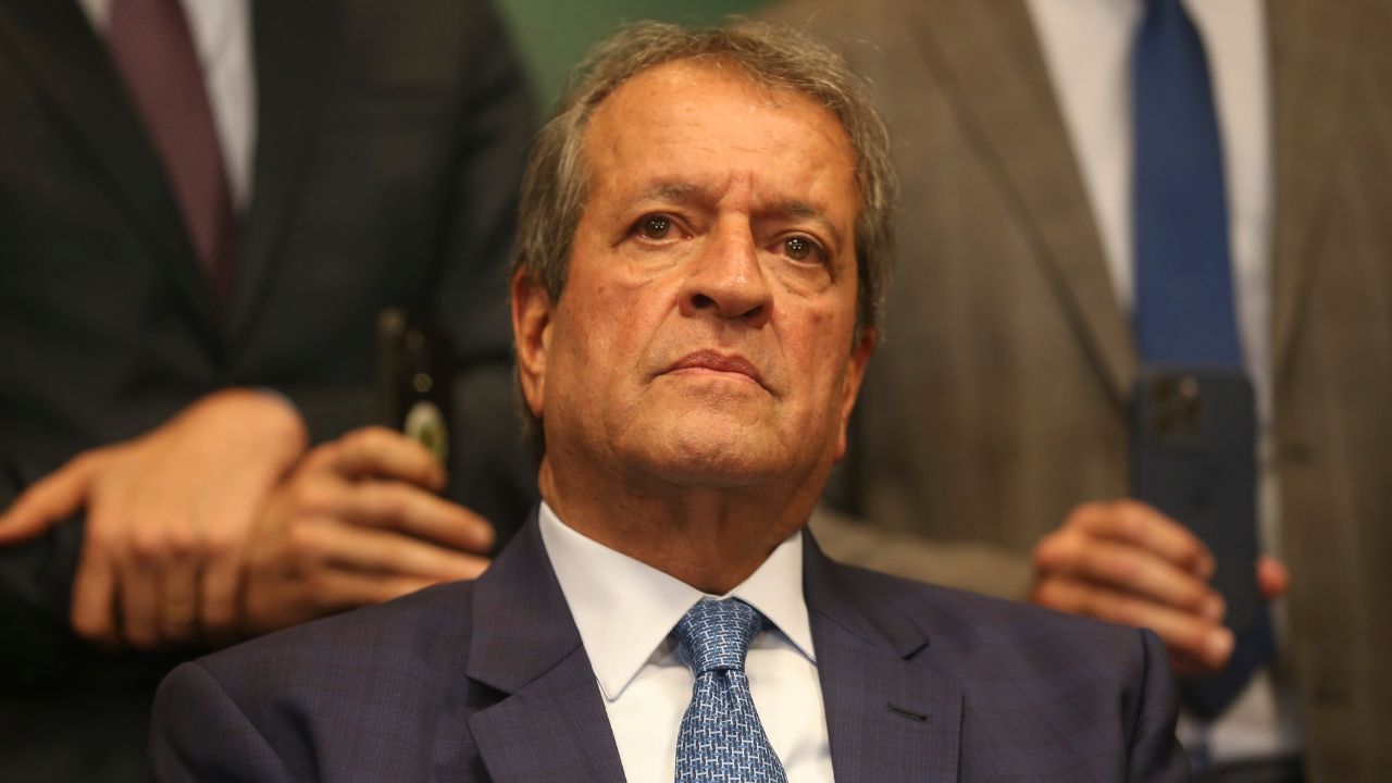 Valdemar: Michelle não quer fazer campanha para Flávio