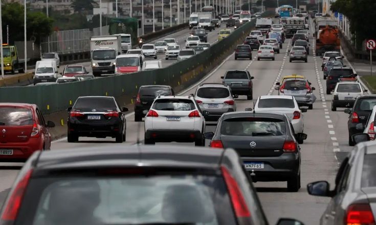 Financiamento de veículos atinge maior volume para agosto em 15 anos | Fernando Frazão/Agência Brasil