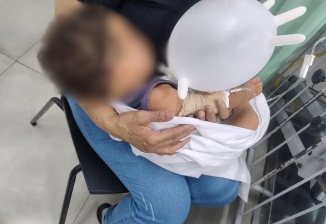 Mãe é presa após tentar vender criança no litoral de São Paulo | Reprodução