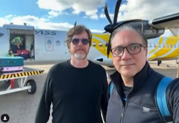 Vocalista do “Biquíni” revela que viajou um dia antes em avião que caiu em Vinhedo (SP)