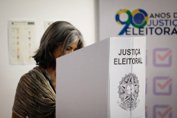 Conquista do voto feminino no Brasil veio em 1932, mais de 90 anos depois, duas mulheres foram eleitas em capital |Reprodução/TSE